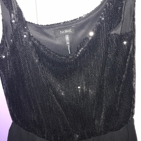 Black dress - Picture 2 of 2